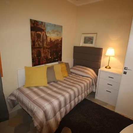 New And Spacious Venezia