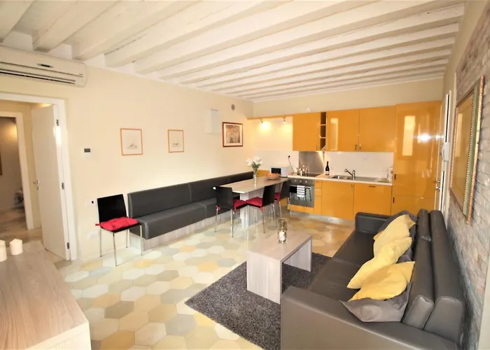 New And Spacious Daire