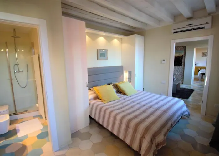 Daire New And Spacious Venedik