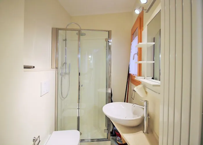 New And Spacious Apartamento Veneza